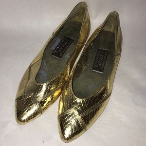 Vintage Gold Flats